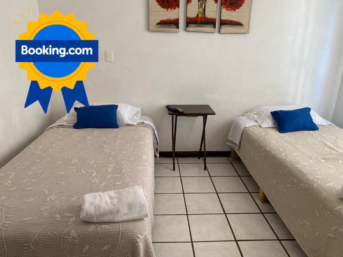 Willa Casa Ejecutivo Zona Iteso Bahia De Acapulco Guadalajara Zewnętrze zdjęcie
